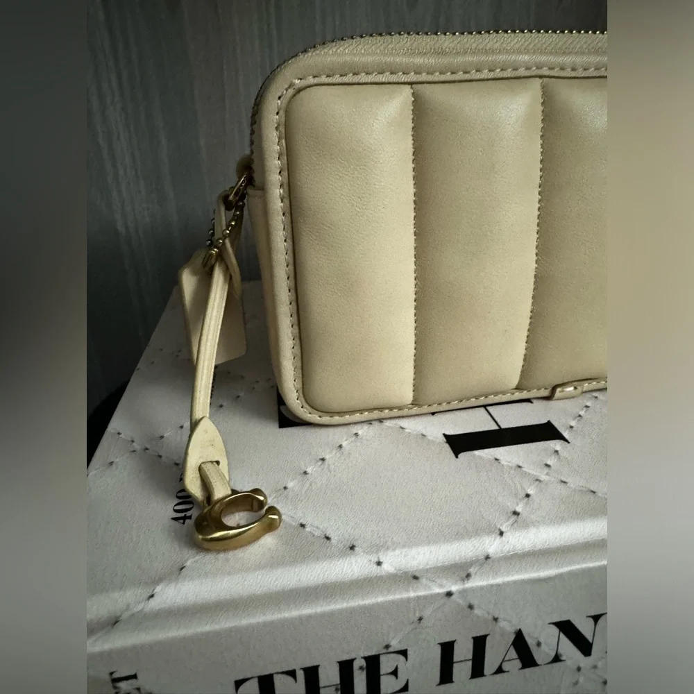 Never Used Coach Kira Bag - Picture 4 of 6